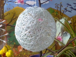 Likovna kultura 2. razred - Novogodišnji ukras Autor: Anđelina Ćirić Učiteljica: Sunčica MiščevićOŠ "Branko Miljković" - Niš