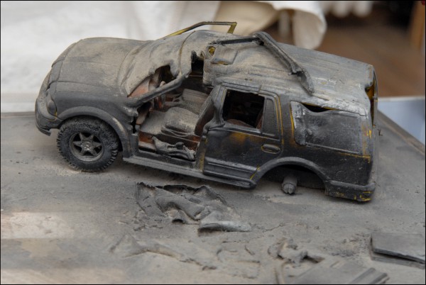 „Ружна црна ствар”, детаљ.