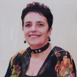 375677_126158357526132_1373471043_n