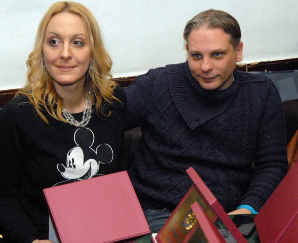 Санда са супругом. 