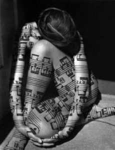 303759_202821616448483_8286570_n