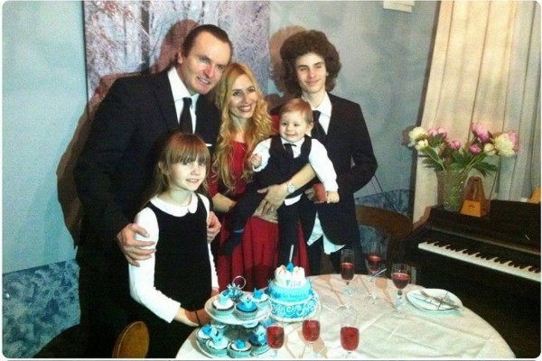 12463932_1291054064253431_2100020070_n - Copy