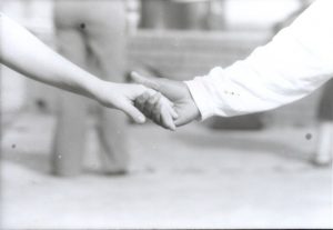 holding_hands